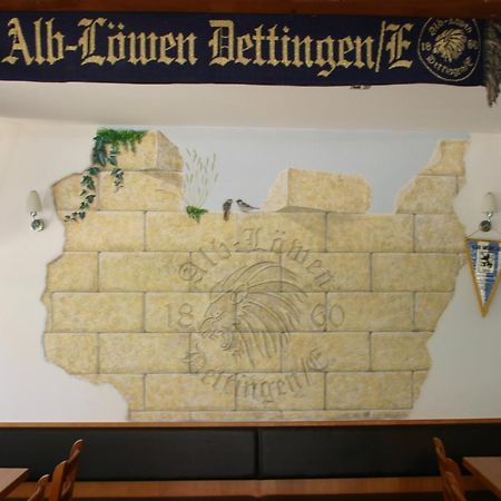 Gasthaus Traube Dettingen an der Erms Екстер'єр фото